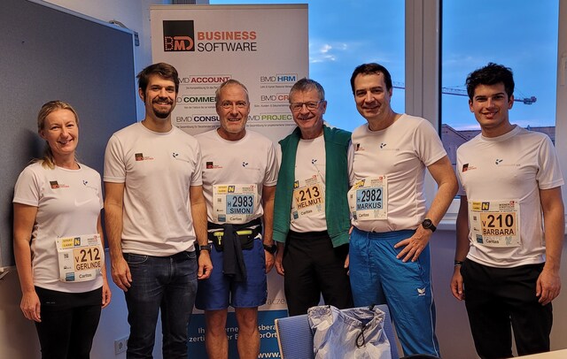 OIT-Laufteam beim Wachaumarathon 2022: v.l.n.r.: Gerlinde Wippl, Philipp Wondraczek, Willi Handl, Helmut Wippl, Markus Knasmüller (BMD) sowie Philippe Kaufmann (IT Kaufmann)